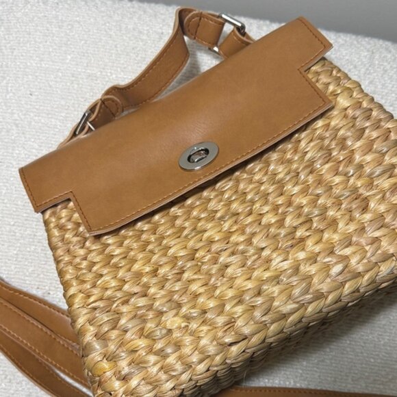 Brown Woven Leather Strap Bag - Picture 2 of 4